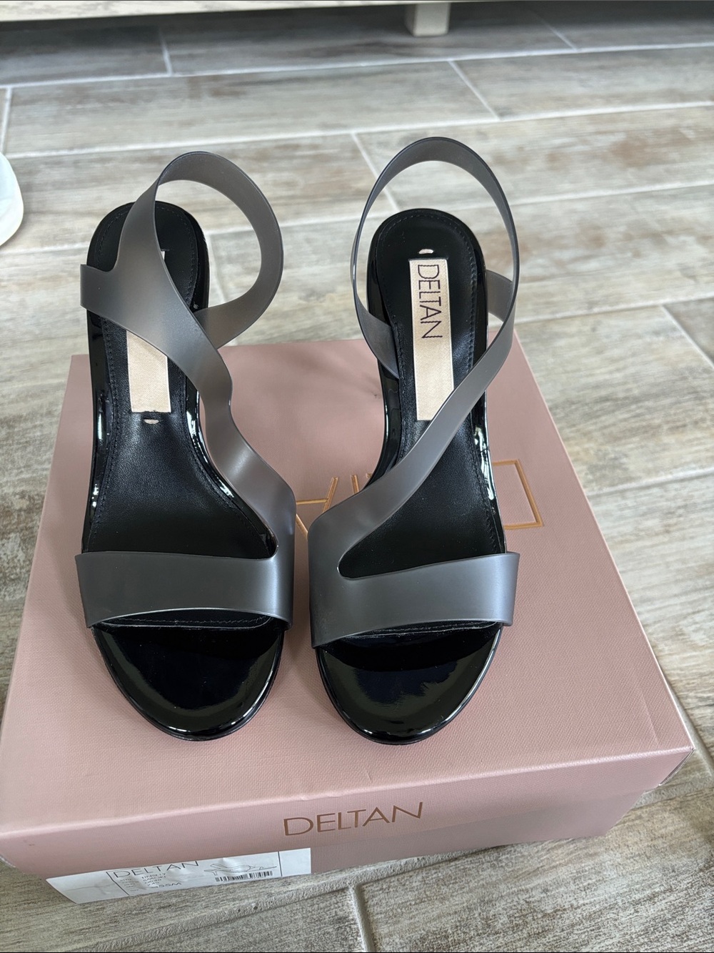 Deltan Women's Gray Twist Slingback Heels